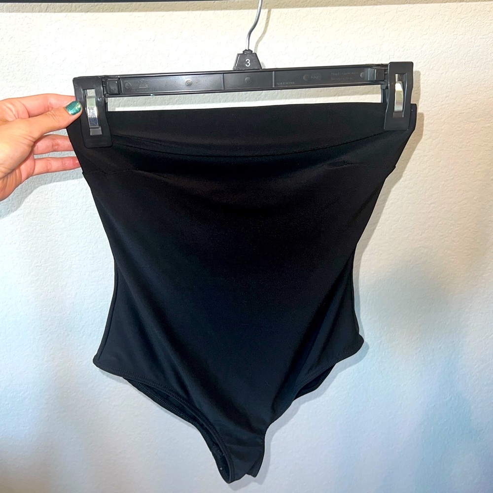 Fashionova Strapless bodysuit